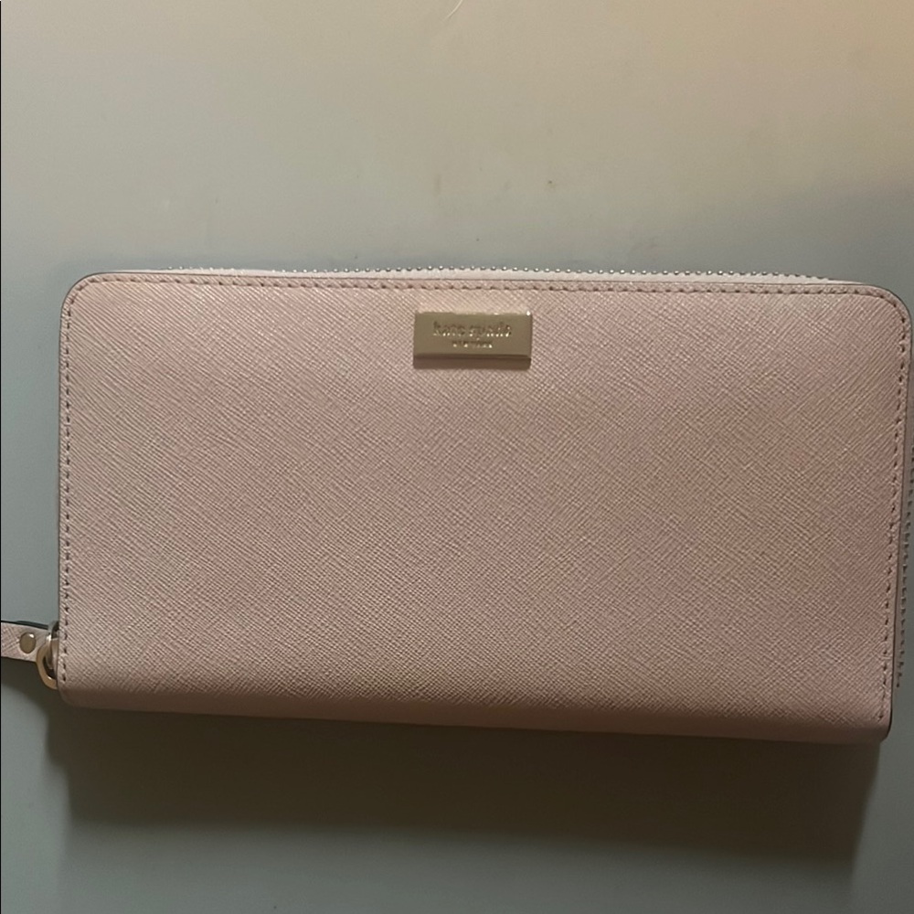 Kate Spade Light Pink Saffiano Leather Continental Wallet W/ Gold Hardware